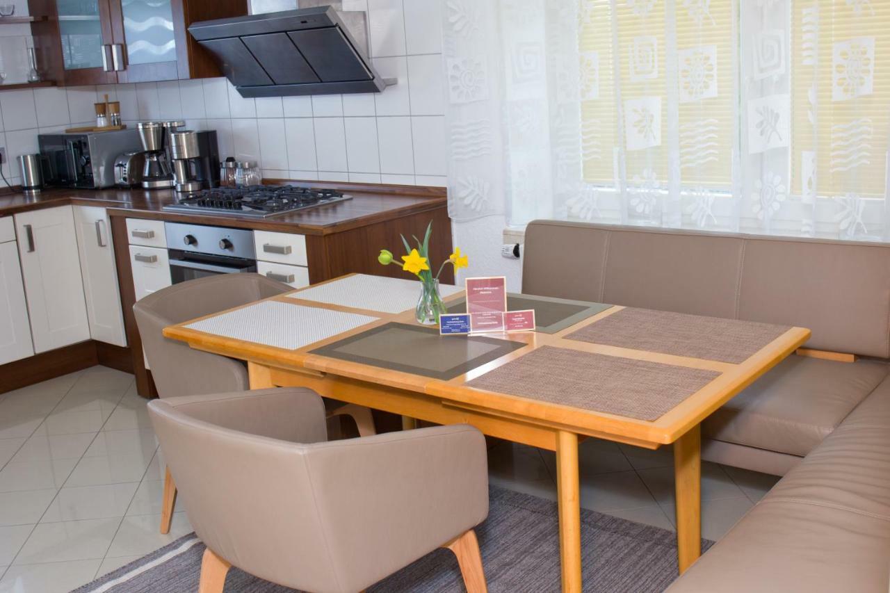 Ferienhaus Giulia In Guenzburg Ideal Fuer 2 Familien Kültér fotó
