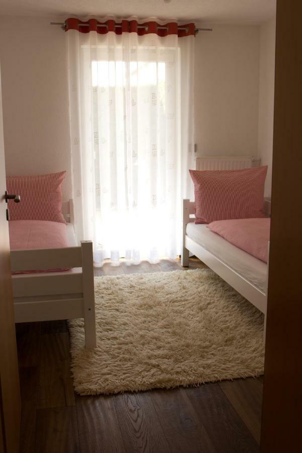 Ferienhaus Giulia In Guenzburg Ideal Fuer 2 Familien Kültér fotó